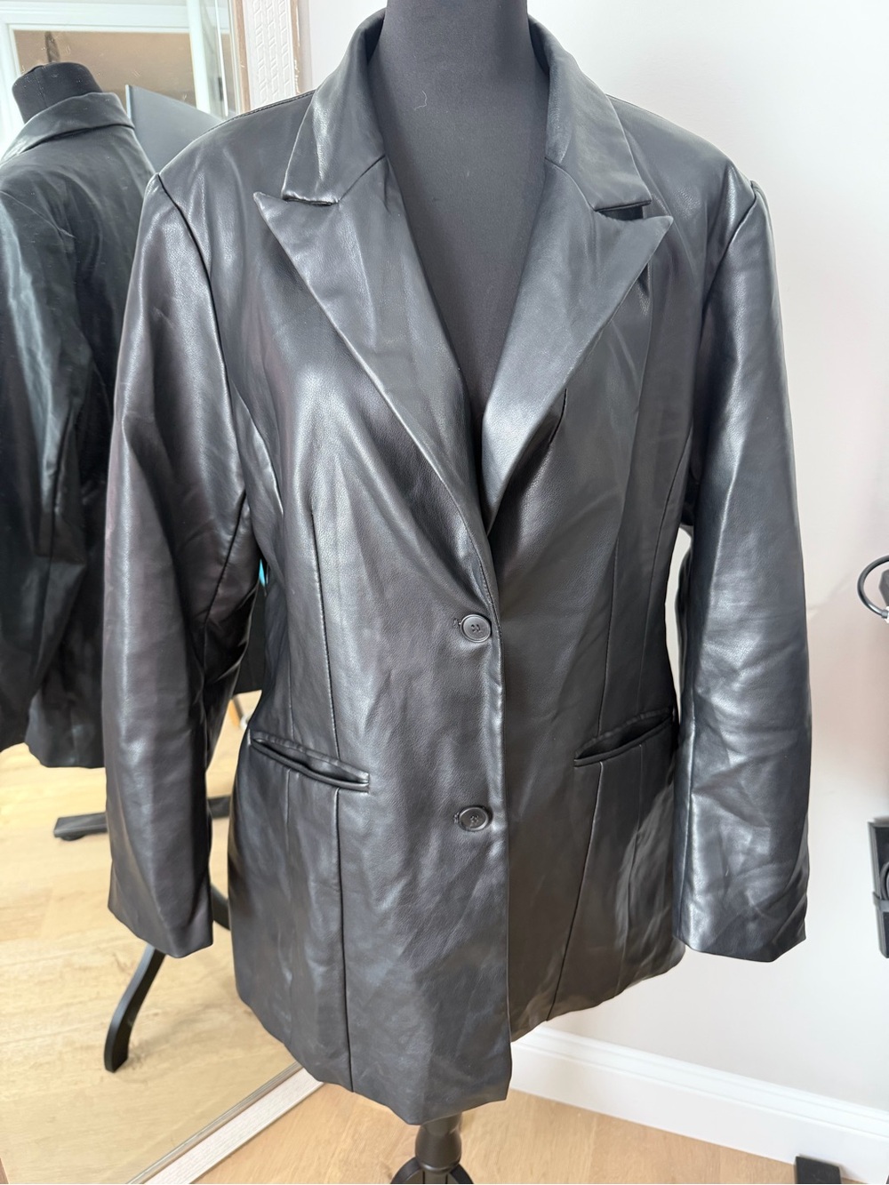 Classic Black Leather Blazer Jacket
